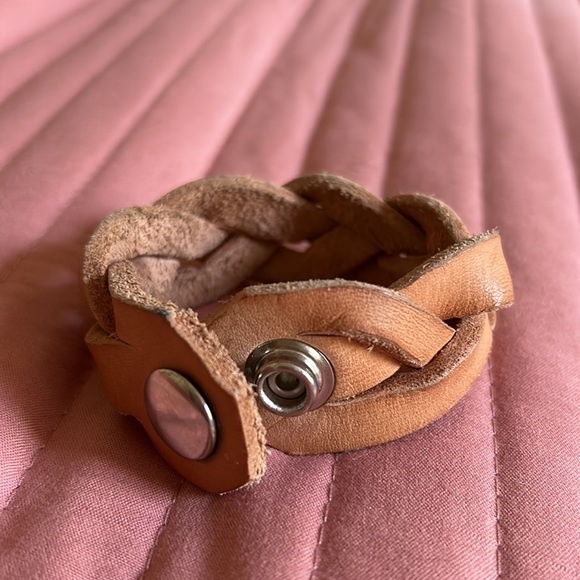 Leather cuff! - Picture 2 of 2
